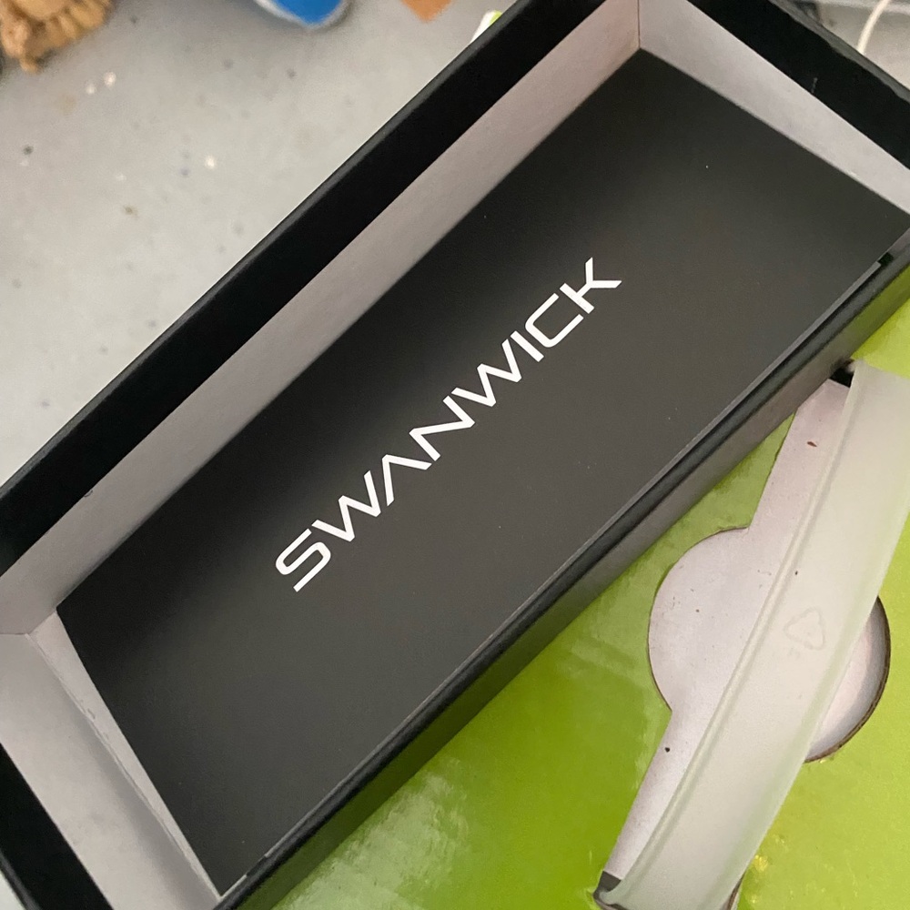 Swanwick blue light blocking glasses